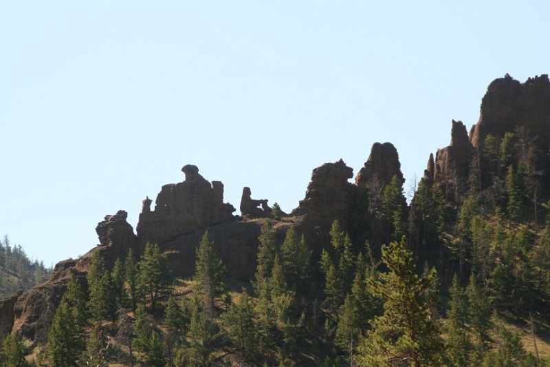 Trip (166).JPG - Interesting rock formations along US 14 on our way from Pahaska to the Buffalo Bill Dam